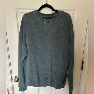 No Boundaries Men’s Acid Washed Gray Blue Pullover
